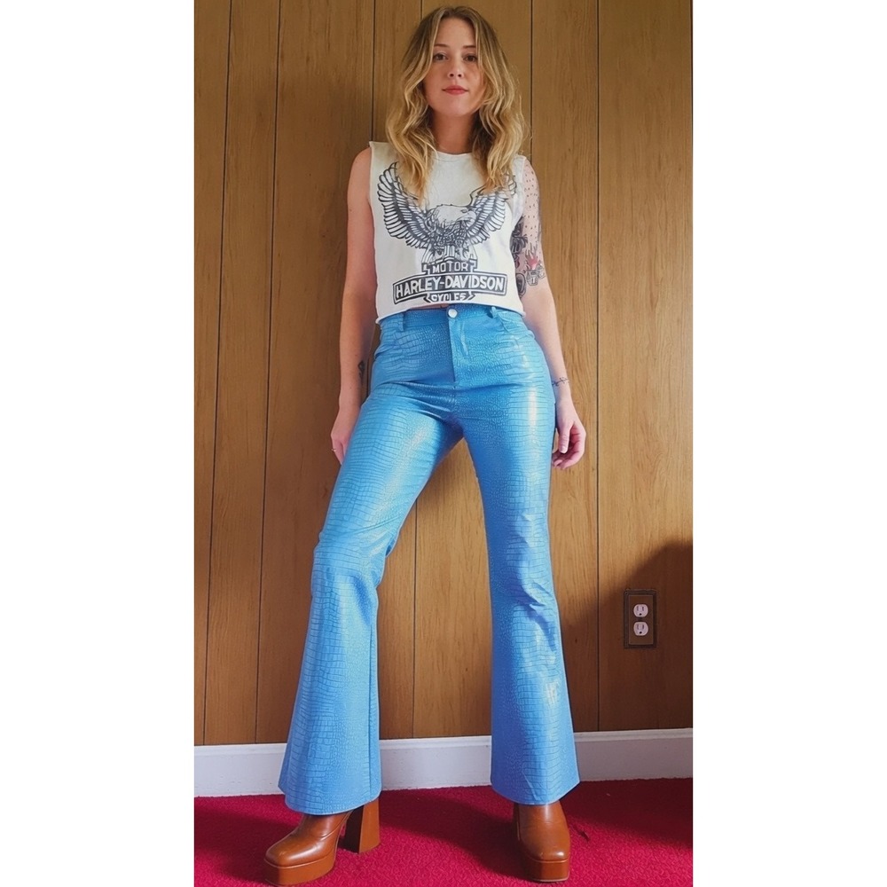 Princess Polly Faux Leather Pants Women 8 NEW Flare Croc snakeskin Embossed Blue